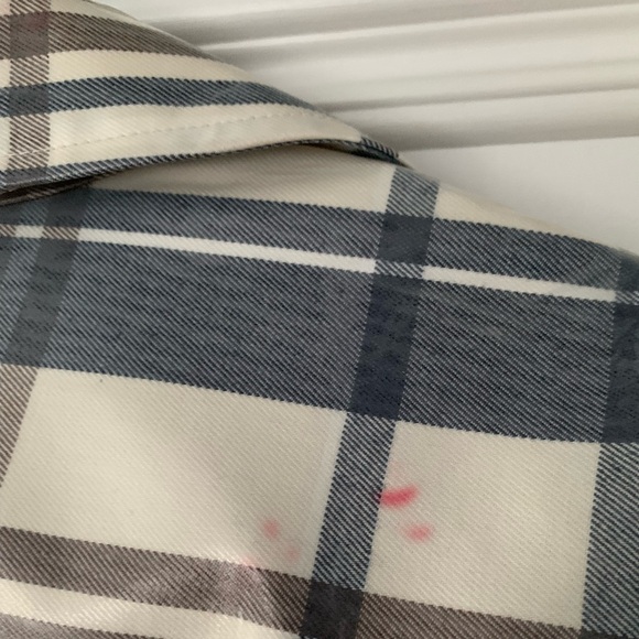 Plus Size Full-length Plaid Raincoat - Picture 4 of 6